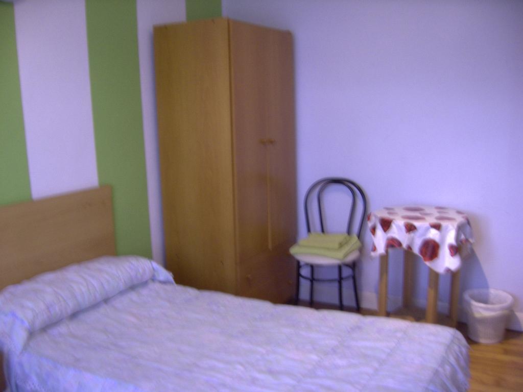 Pensión Gema Irun Zimmer foto